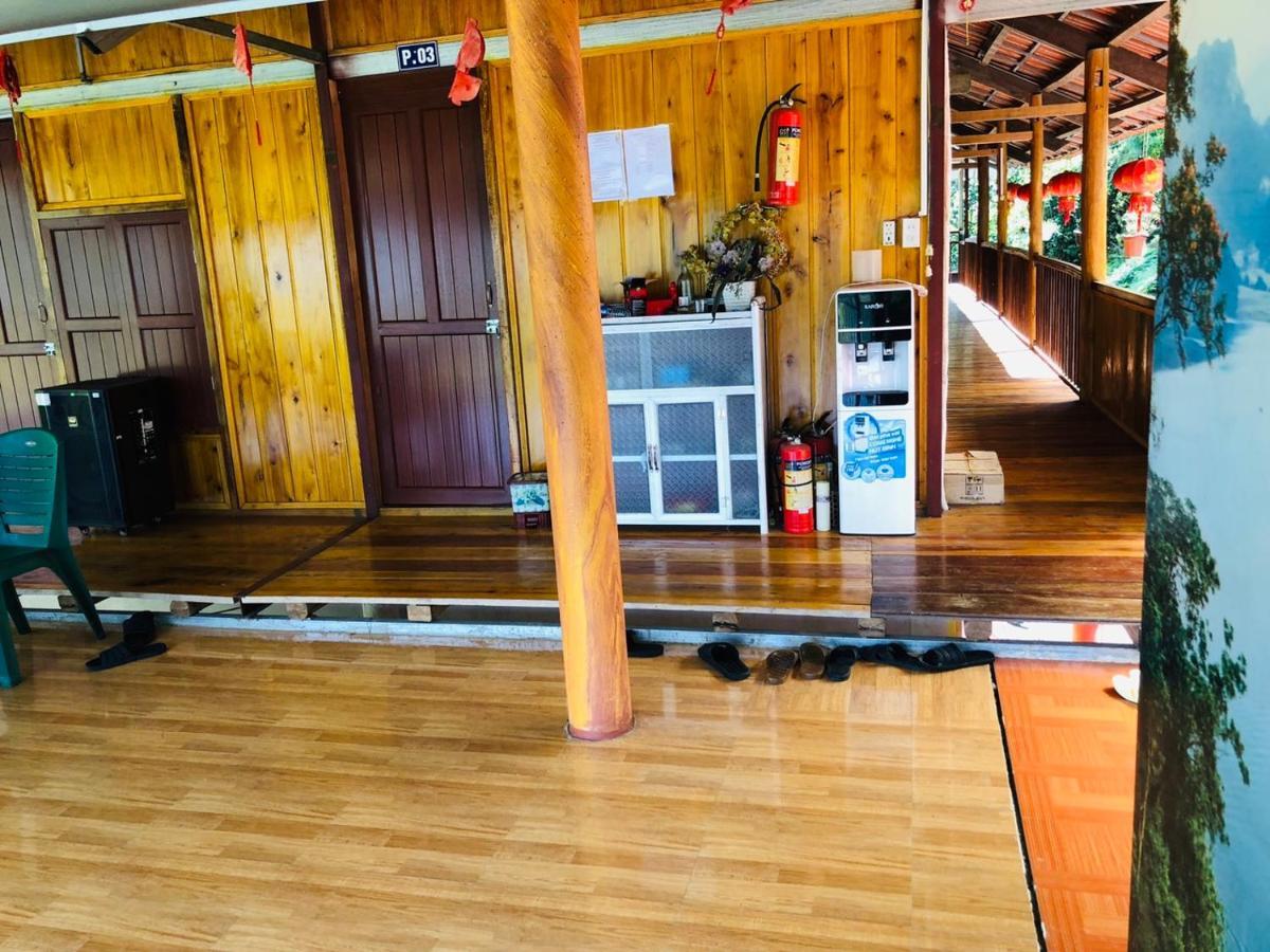 Tran Thuc Homestay-Ba Be Buitenkant foto