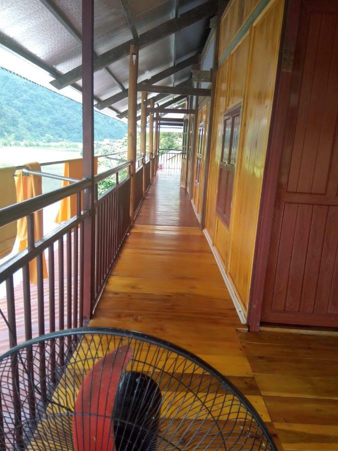 Tran Thuc Homestay-Ba Be Buitenkant foto