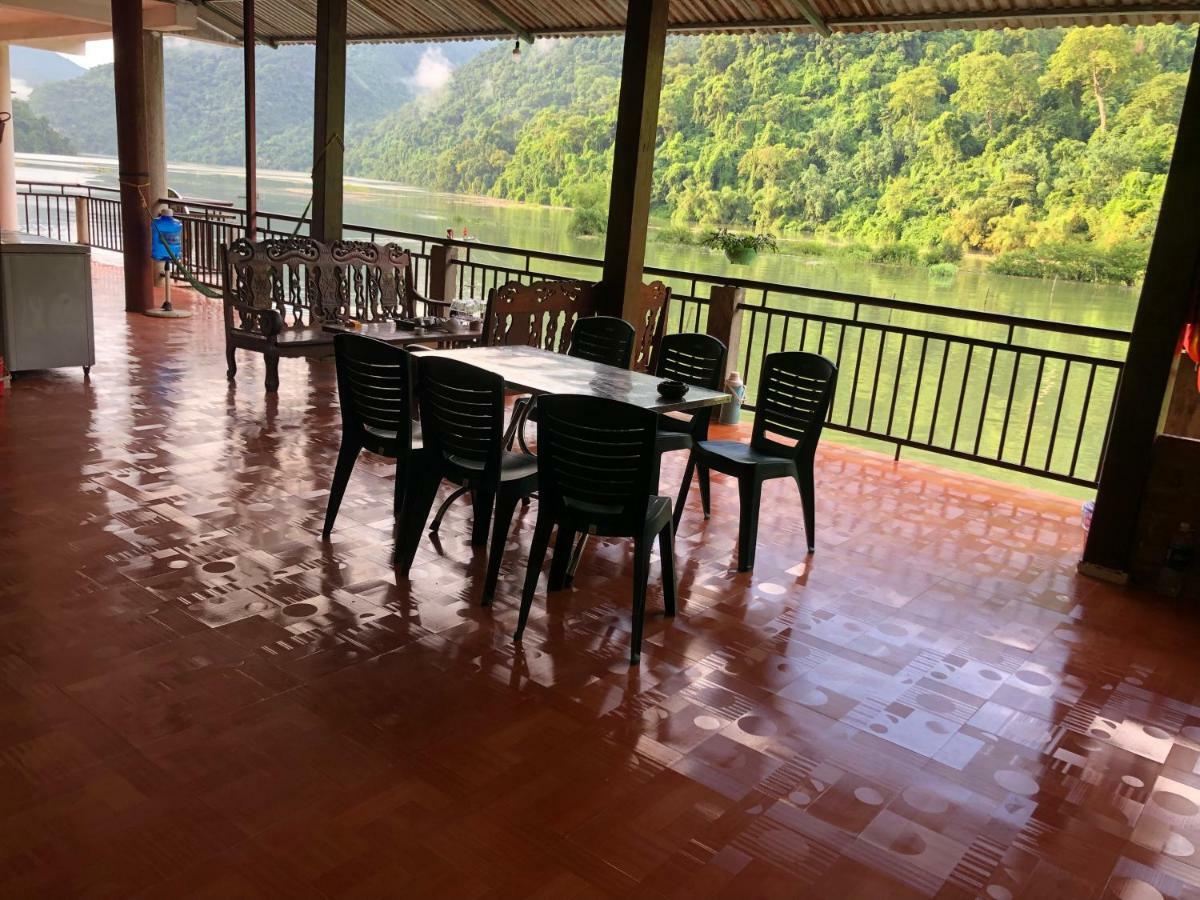 Tran Thuc Homestay-Ba Be Buitenkant foto